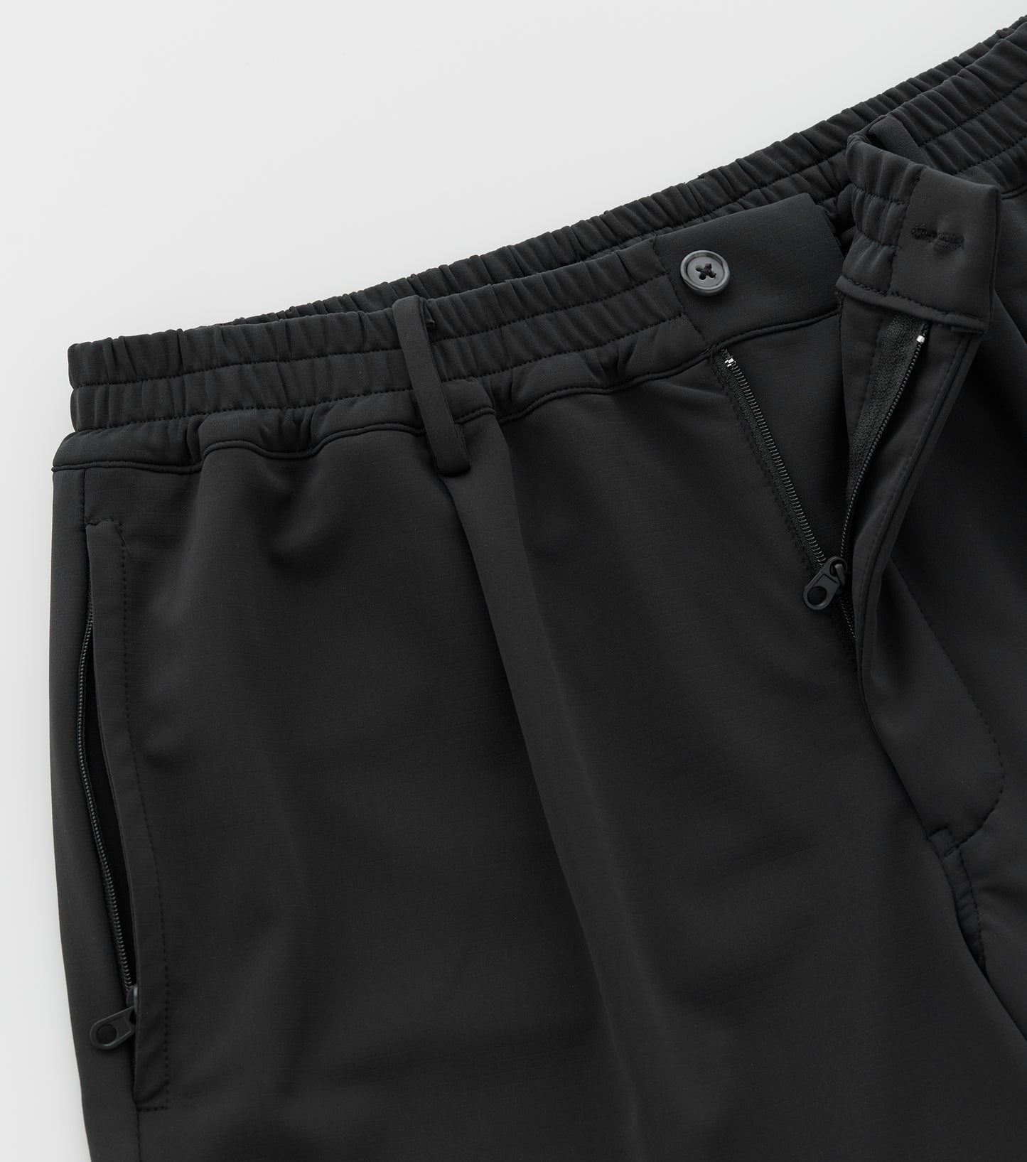 TRANSITION SHORT - BLACK