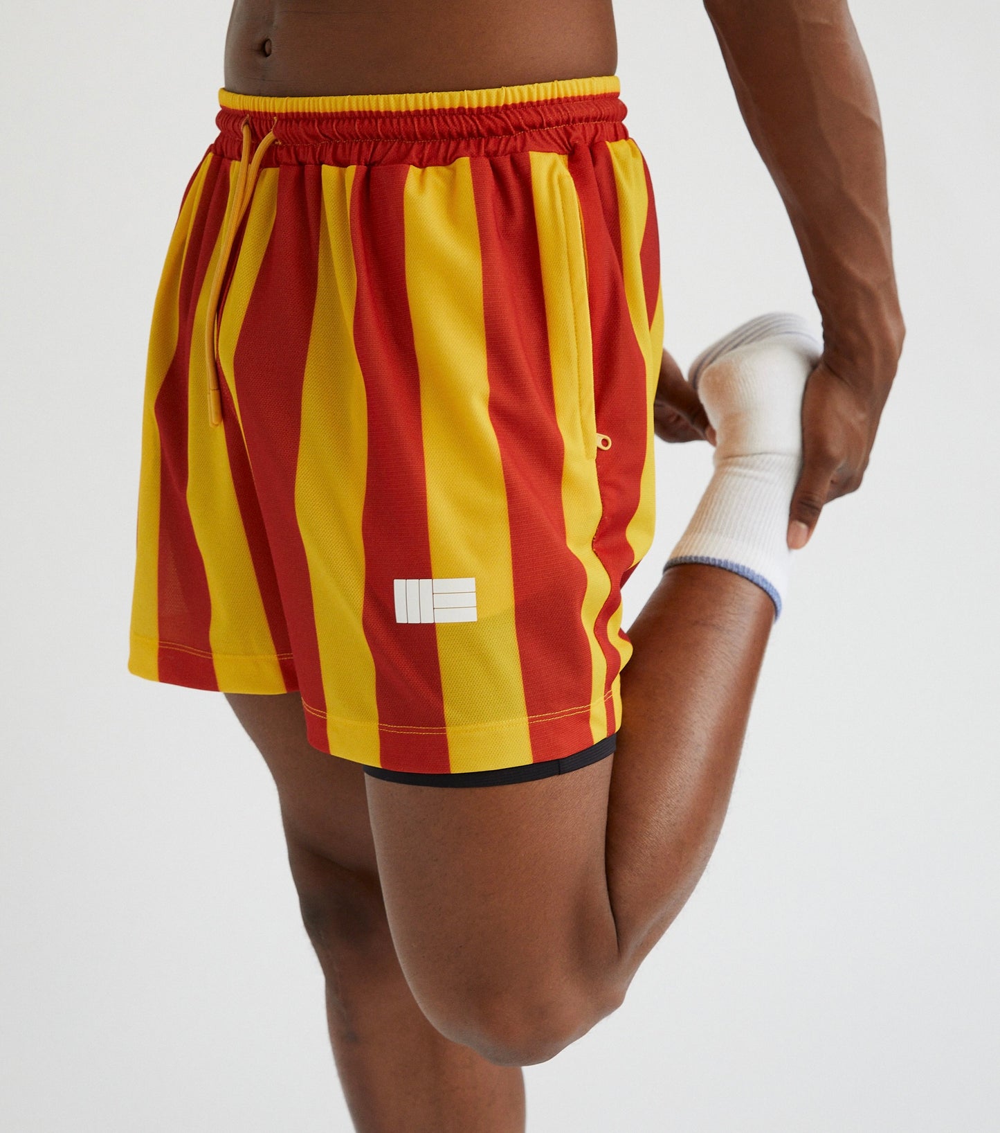 HOOSIER SHORT - YELLOW / RED